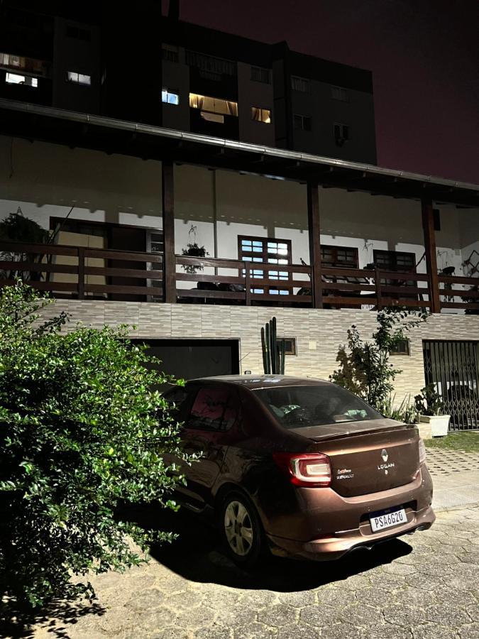 Pousada Central Nany Jaragua do Sul Bagian luar foto